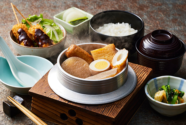 ヤマサ“だしおでん”定食　1,350円ヤマサの練り物と特製だしの美味しいおでんの定食です。　